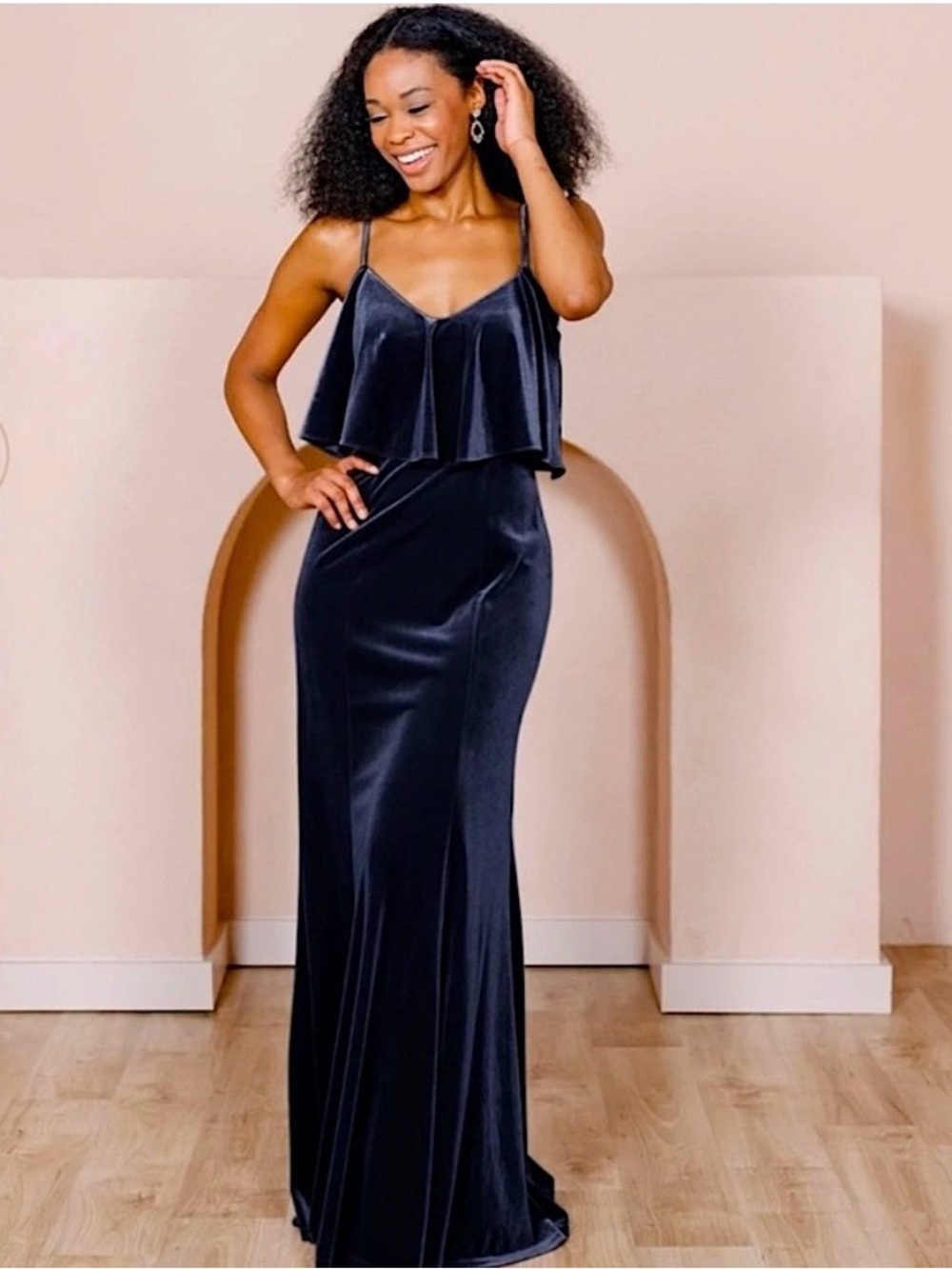 NWT Revelry Riley size 6 navy blue velvet convertible bridesmaid dress prom gown